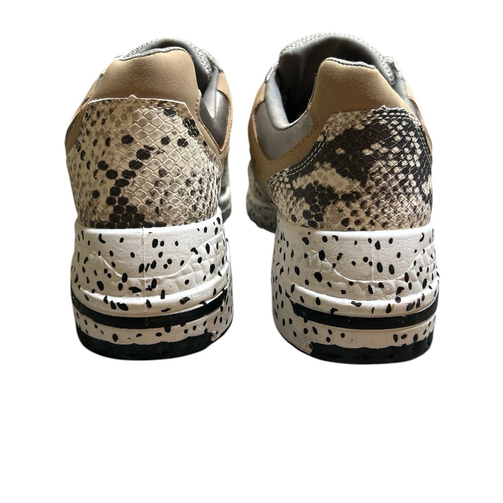 Steve Madden Tennis Shoes - Picture 6 of 8
